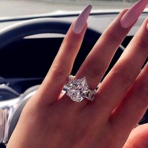 NEW 925 Stamped Sterling Silver Pear Shape with Baguette Diamond 💎 Ring 💍